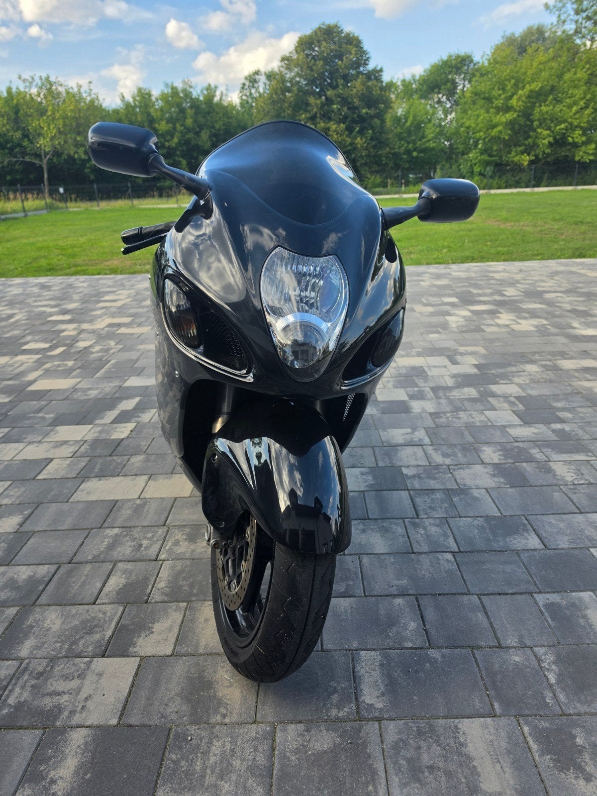 Suzuki hayabusa 1999r, Motoren, Particulier