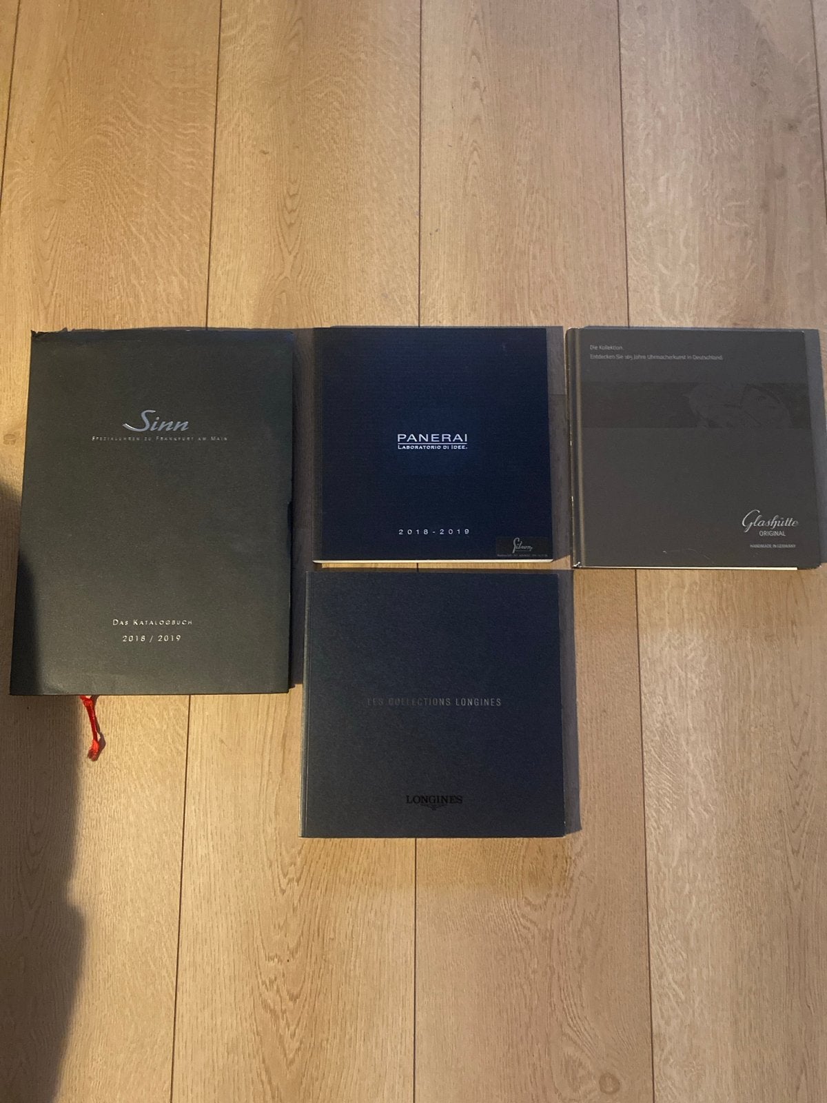Horlogecatalogi: Sinn, Panerai, Longines, Glashütte Original, Ophalen of Verzenden, Zo goed als nieuw, Catalogus
