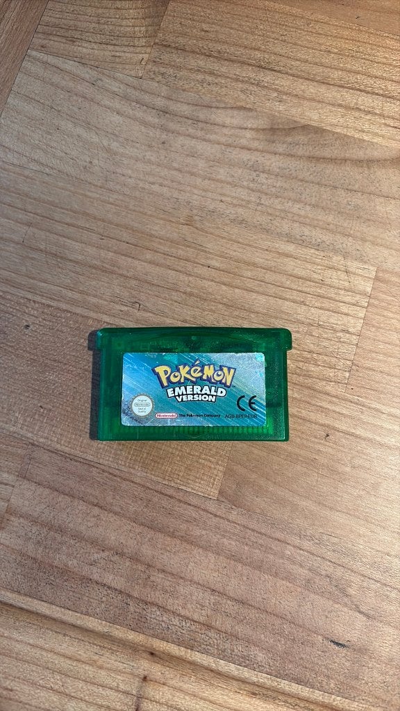 Pokemon Emerald - GBA - Original cartridge, Spelcomputers en Games, Avontuur en Actie, 1 speler, Ophalen of Verzenden, Zo goed als nieuw
