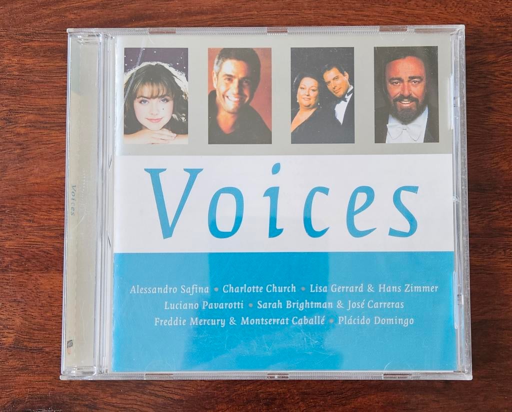 Voices CD , met o.a. Freddy Mercury, Cd's en Dvd's, Ophalen of Verzenden, Zo goed als nieuw, Pop