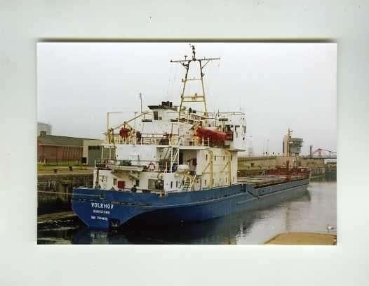 scheepvaart-foto-volkhov, Ophalen of Verzenden, Zo goed als nieuw, Motorboot, Boek of Tijdschrift