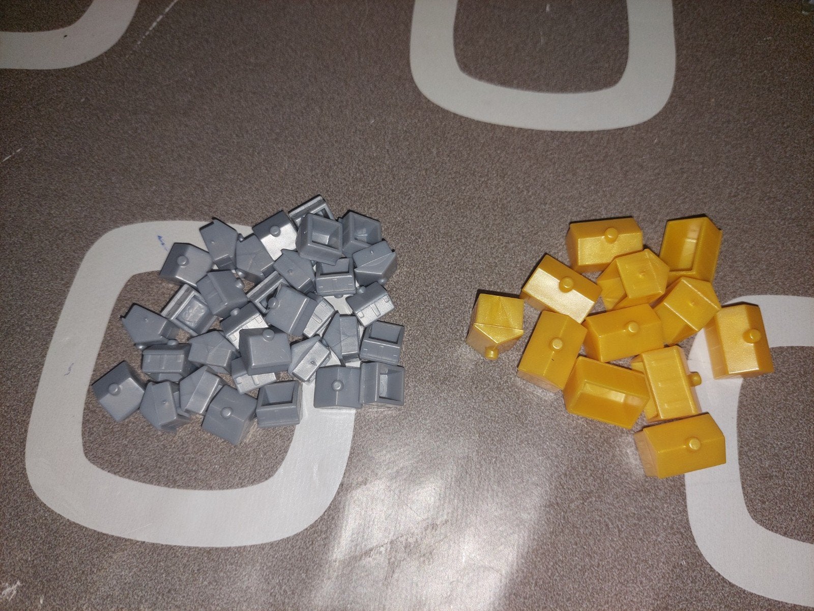 Onderdelen. Monopoly. Plastic. Hotels - Huisjes. Nieuw., Ophalen of Verzenden, Nieuw