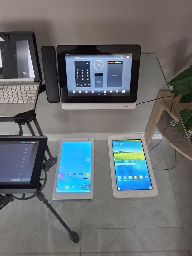 Verschillende tablets, Computers en Software, Ophalen, 10 inch, 16 GB