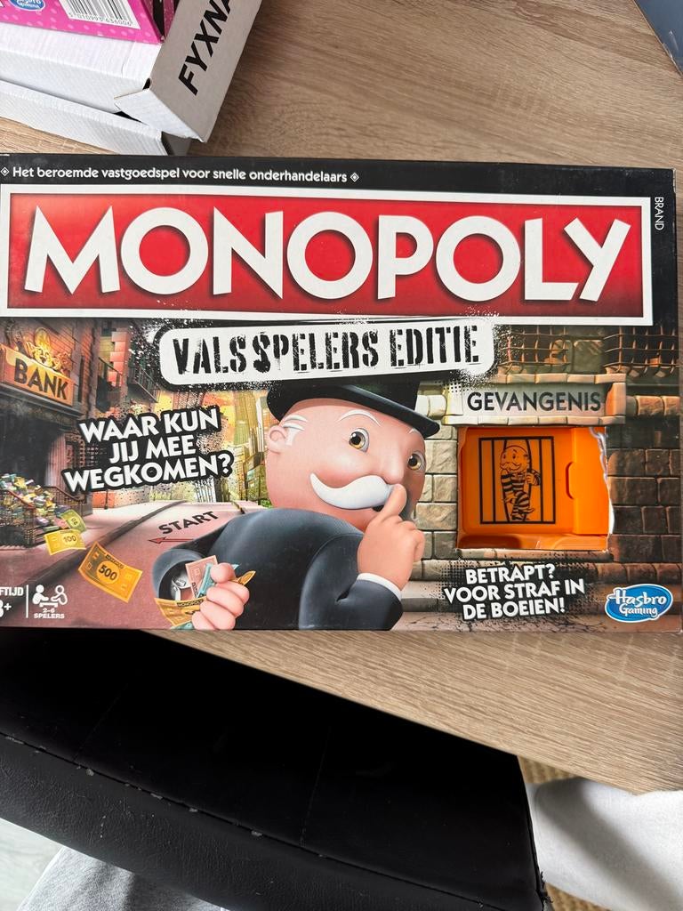 Monopoly Valsspelers Editie - Zo goed als nieuw, Hobby en Vrije tijd, Drie of vier spelers, Ophalen of Verzenden, Zo goed als nieuw