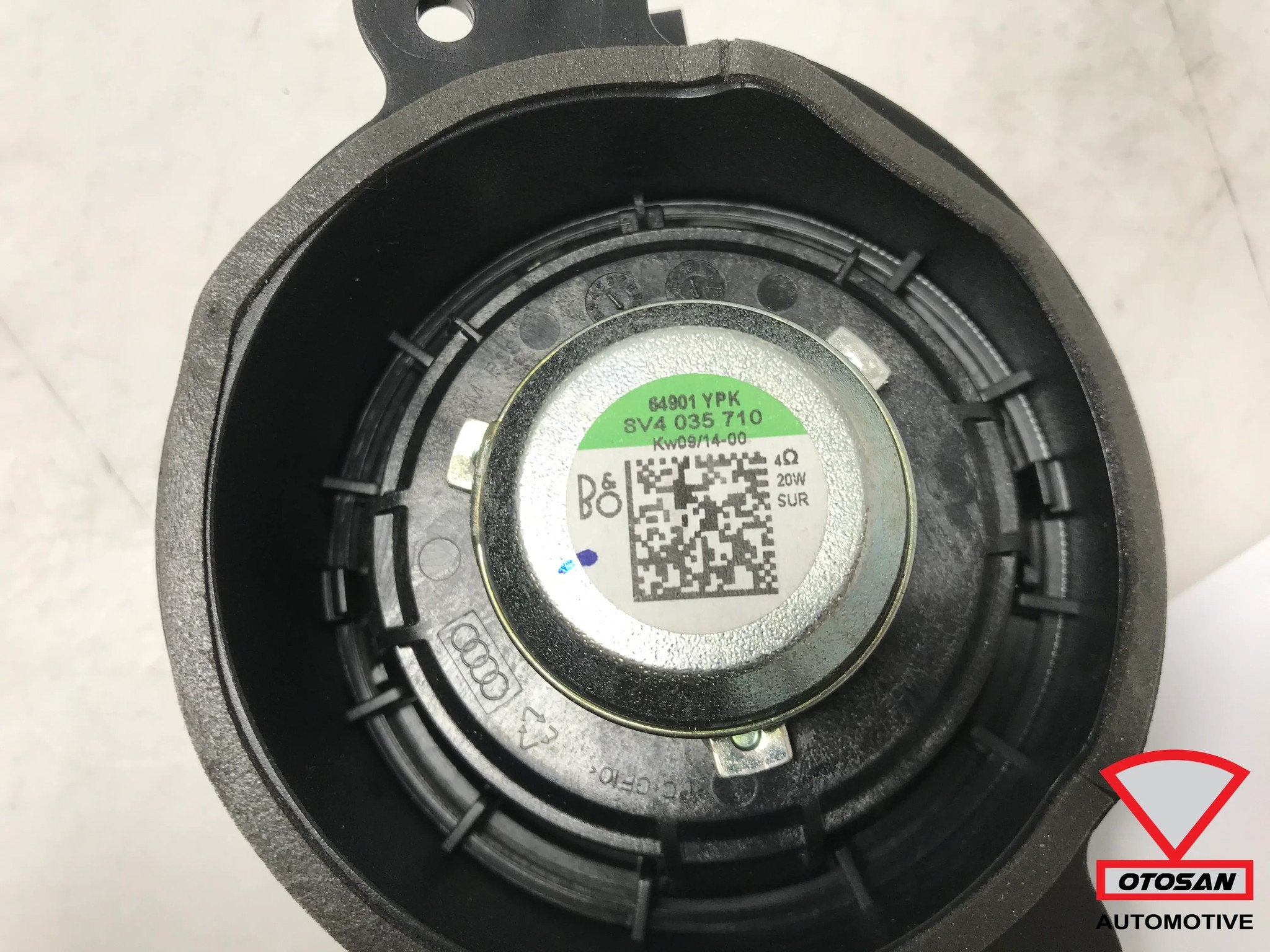 Audi A3 8V B&O Bang & Olufsen Speaker 8V4035709, Gebruikt, AUDI AG, Auto-Union-Strasse 1
85045  Ingolstadt, DE, Kundenbetreuung@audi.de