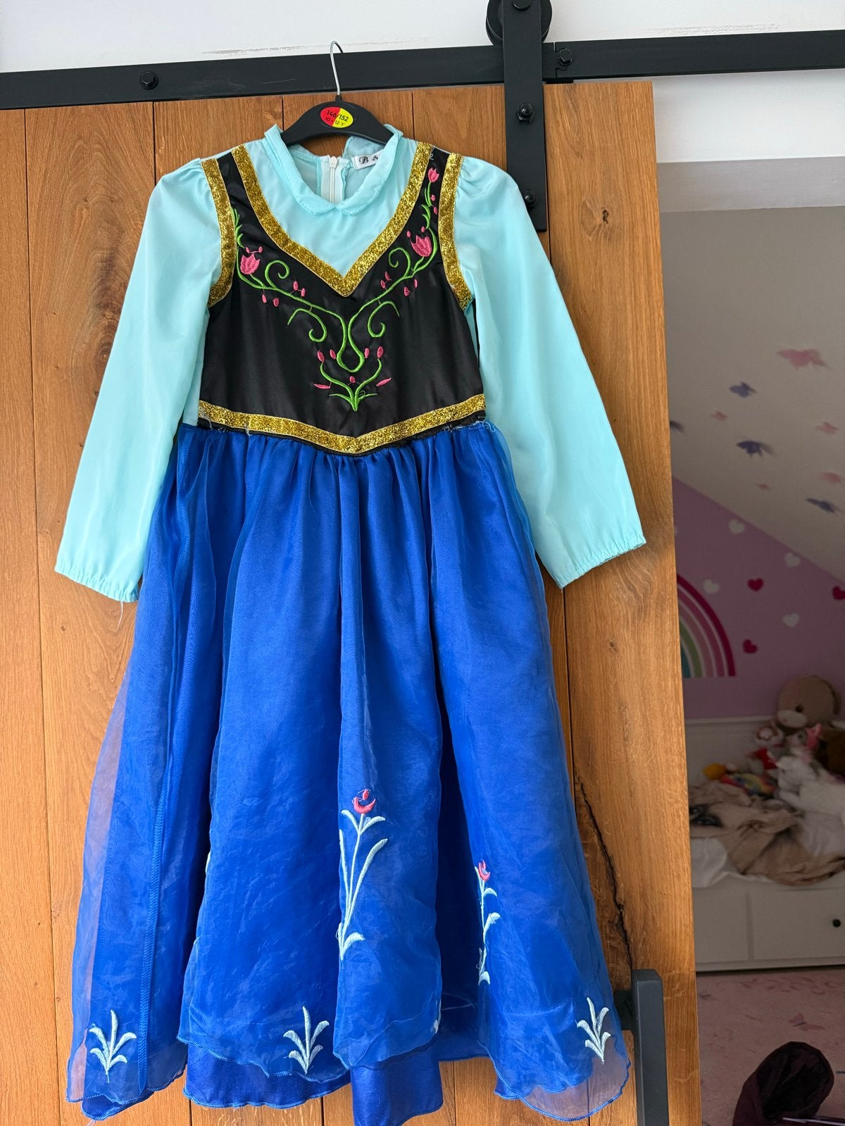 Elsa jurk Frozen verkleedjurk met cape maat 140, Ophalen of Verzenden, Gebruikt, 134 t/m 140, Meisje