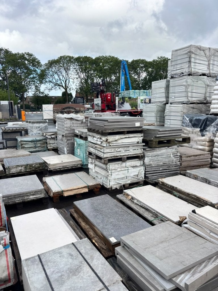 Kleine restpartijen tuintegels en klinkers – OP=OP, Tuin en Terras, Nieuw, Ophalen of Verzenden, 10 m² of meer, Beton