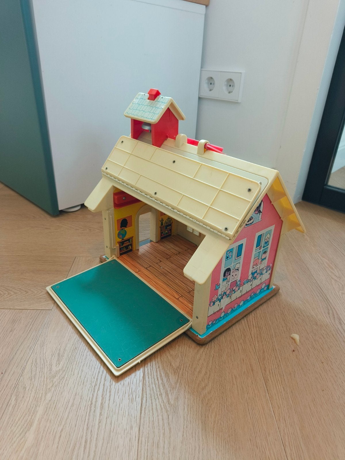 Vintage Fisher-Price Play Family School 1971, Ophalen of Verzenden, Gebruikt, Speelset