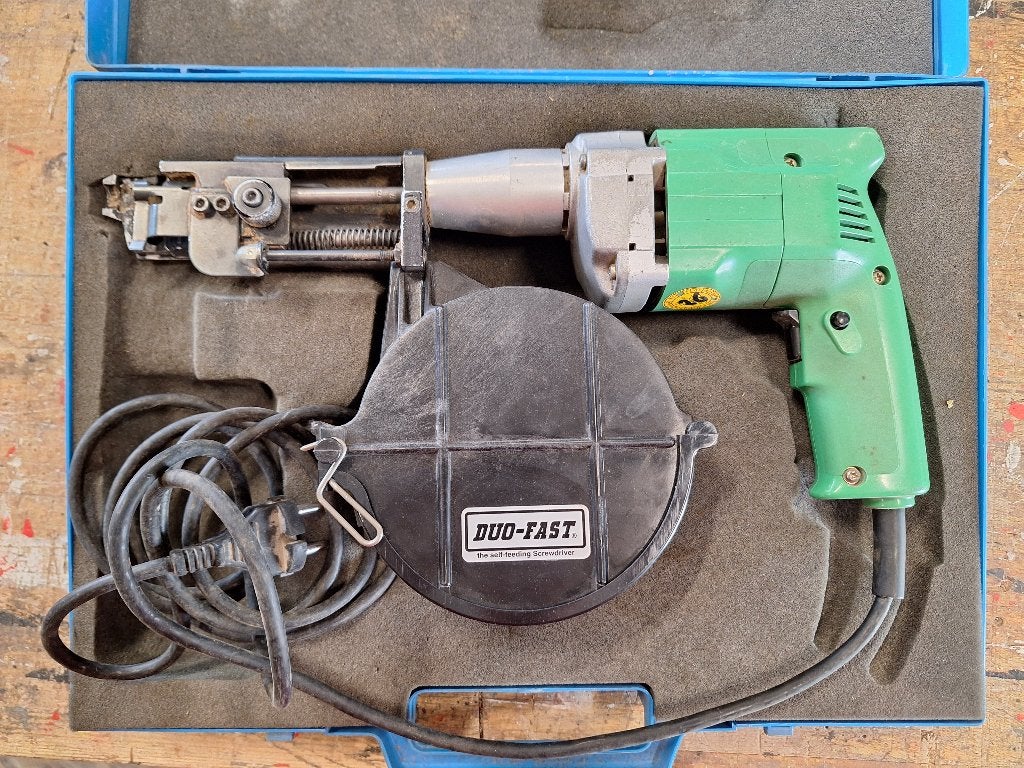 Duo-Fast gipsschroefmachine, Ophalen, Boor- en/of Breekhamer