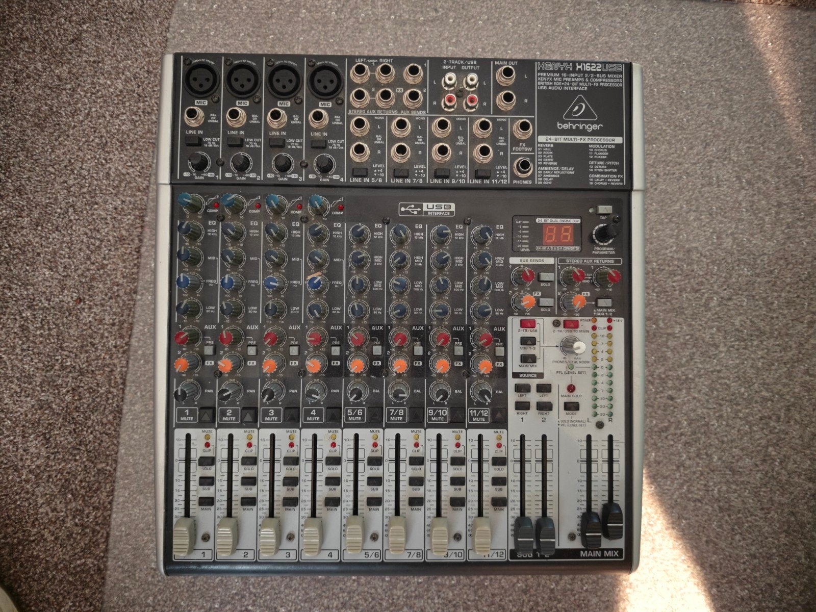 Behringer Xenyx X1622USB Mixer - Zo goed als nieuw, Ophalen of Verzenden, Zo goed als nieuw, 10 tot 20 kanalen, Microfooningang