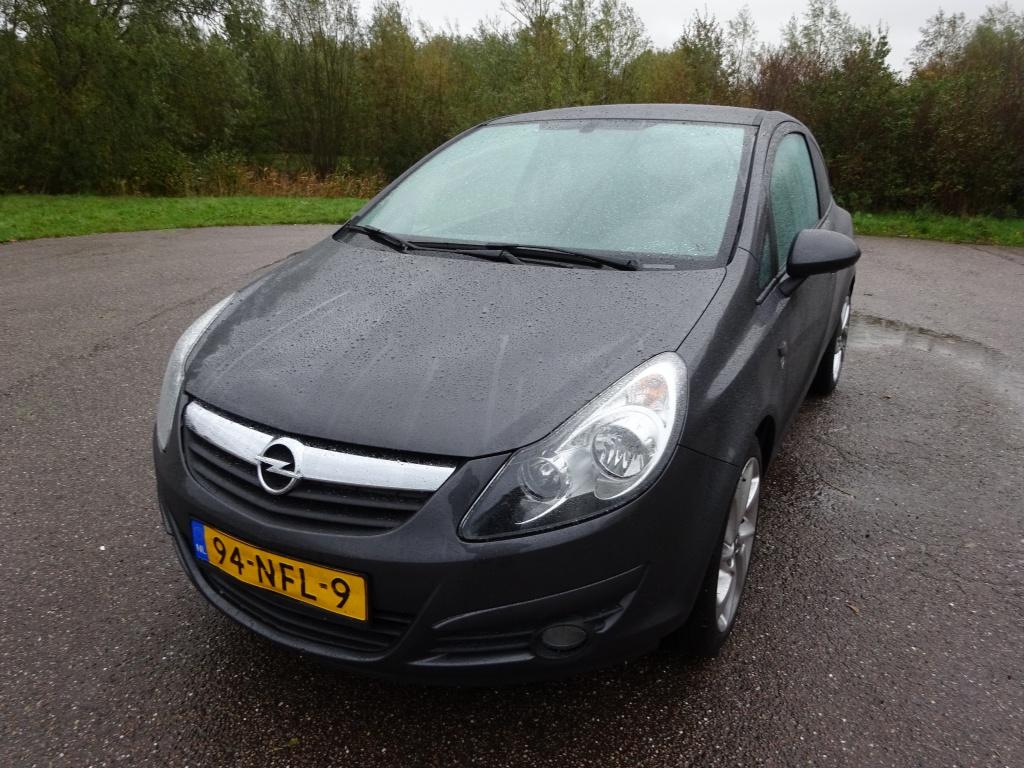 Opel Corsa 1.2-16V 111 Edition (bj 2010, semi-automaat), Auto's, Opel, Bedrijf, Te koop, Corsa, ABS, Airbags, Airconditioning