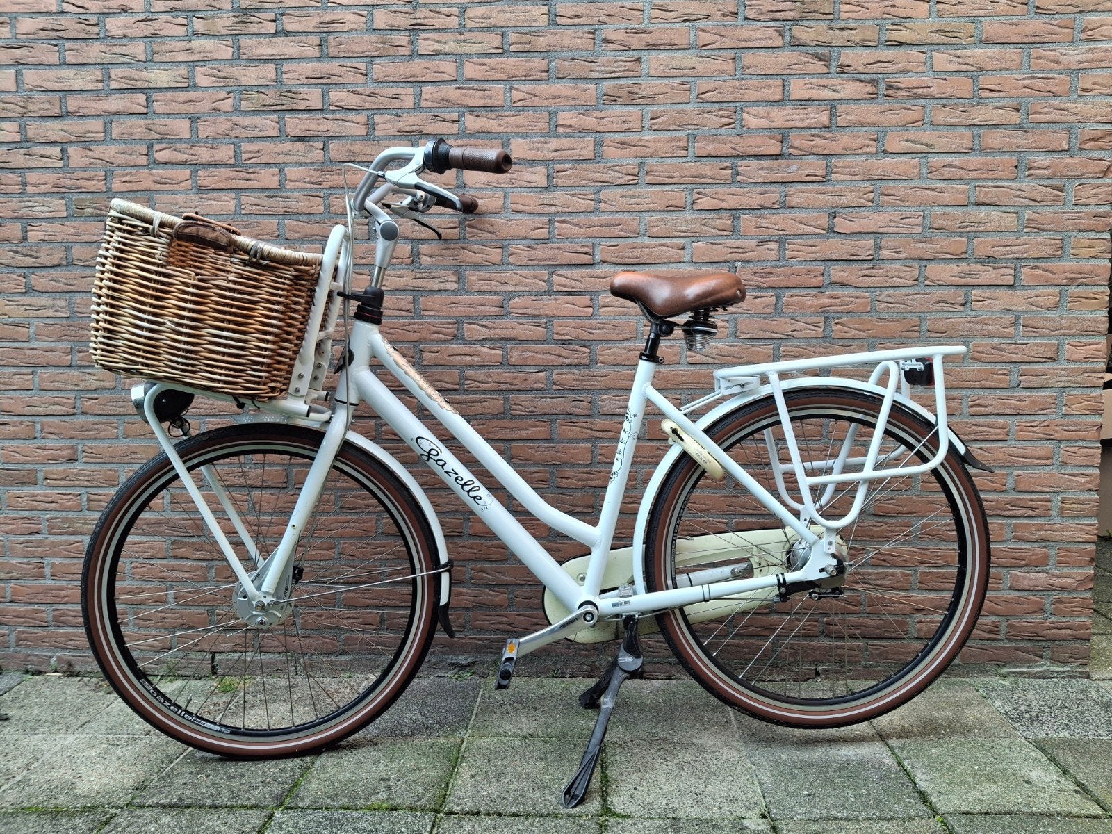 Gazelle Miss Grace 28 inch, 7 versnellingen, met mand, Fietsen en Brommers, Ophalen, Trommelrem, Versnellingen