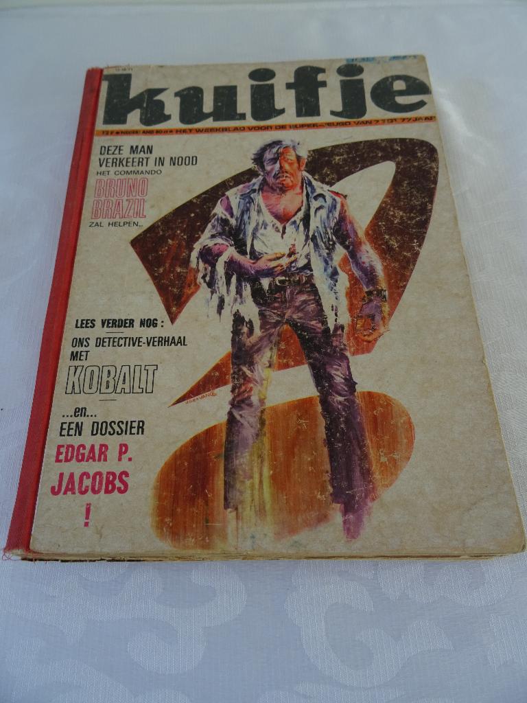 Kuifje 25 jaar 1946-1971 boek stripboek stripboeken, Boeken, Meerdere stripboeken, Ophalen of Verzenden, Gelezen