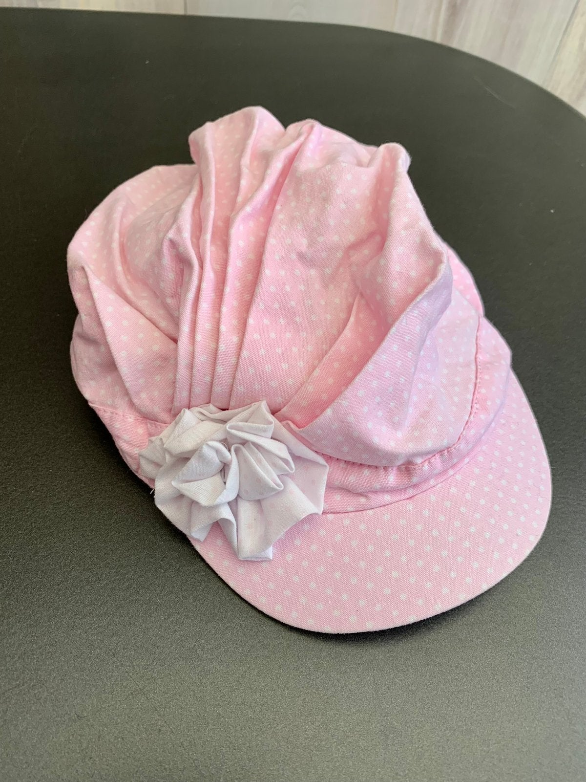 TE KOOP: leuk roze petje met witte bloem H&M mt 92/104 ZGAN, Meisje, Ophalen of Verzenden, 104 of kleiner, Pet