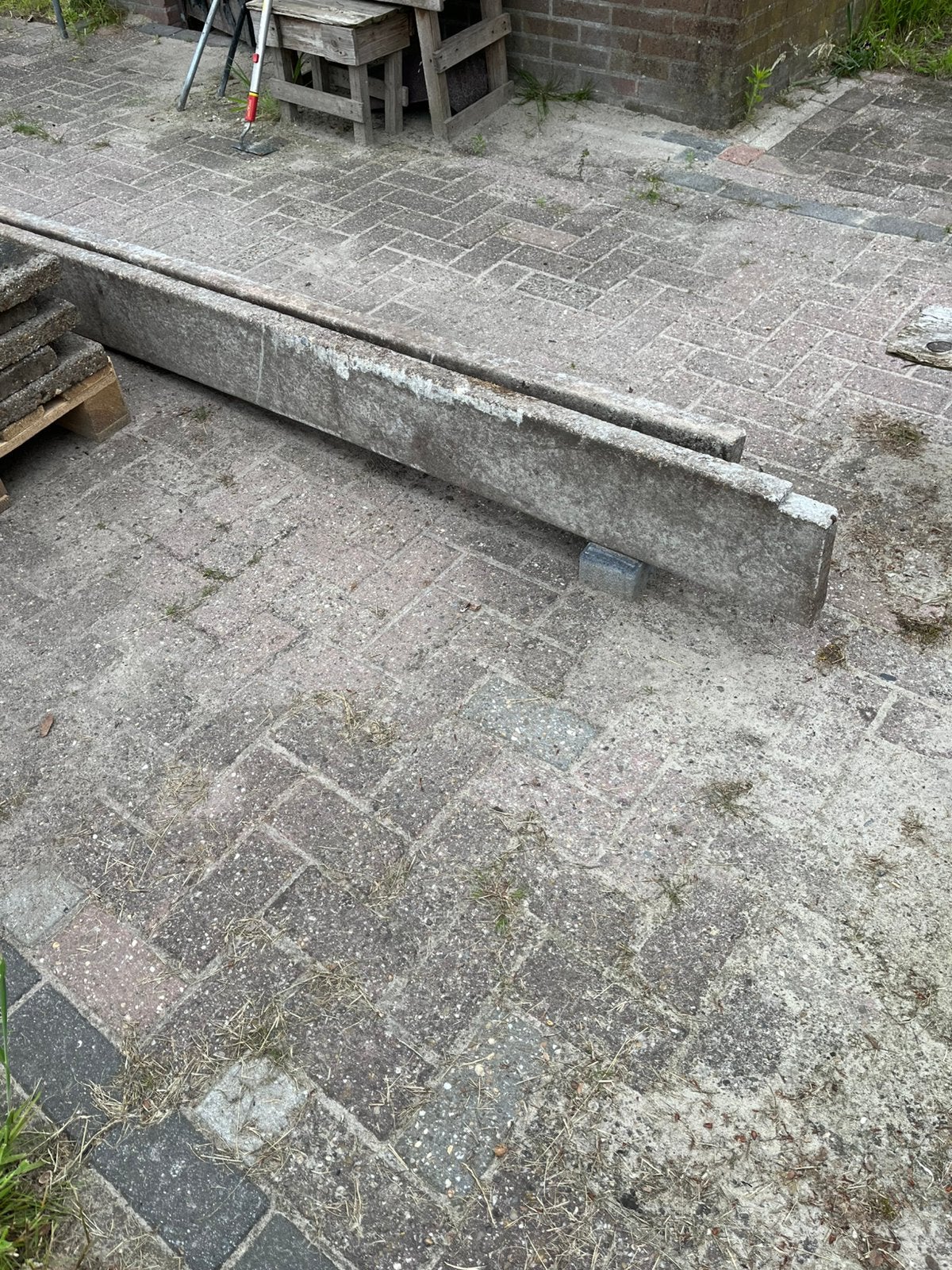Gratis betonbanden 3 stuks, Ophalen, Beton, Minder dan 5 m², Overige typen