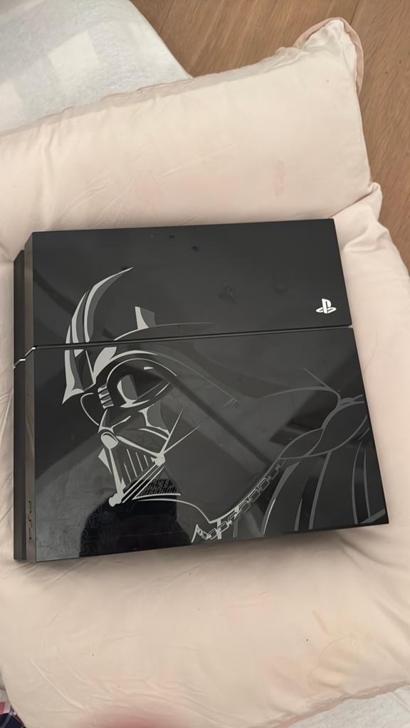 Ps4 pro battlefront limited edition+ bijbehorende controller, Spelcomputers en Games, Spelcomputers | Sony PlayStation 4, Met games