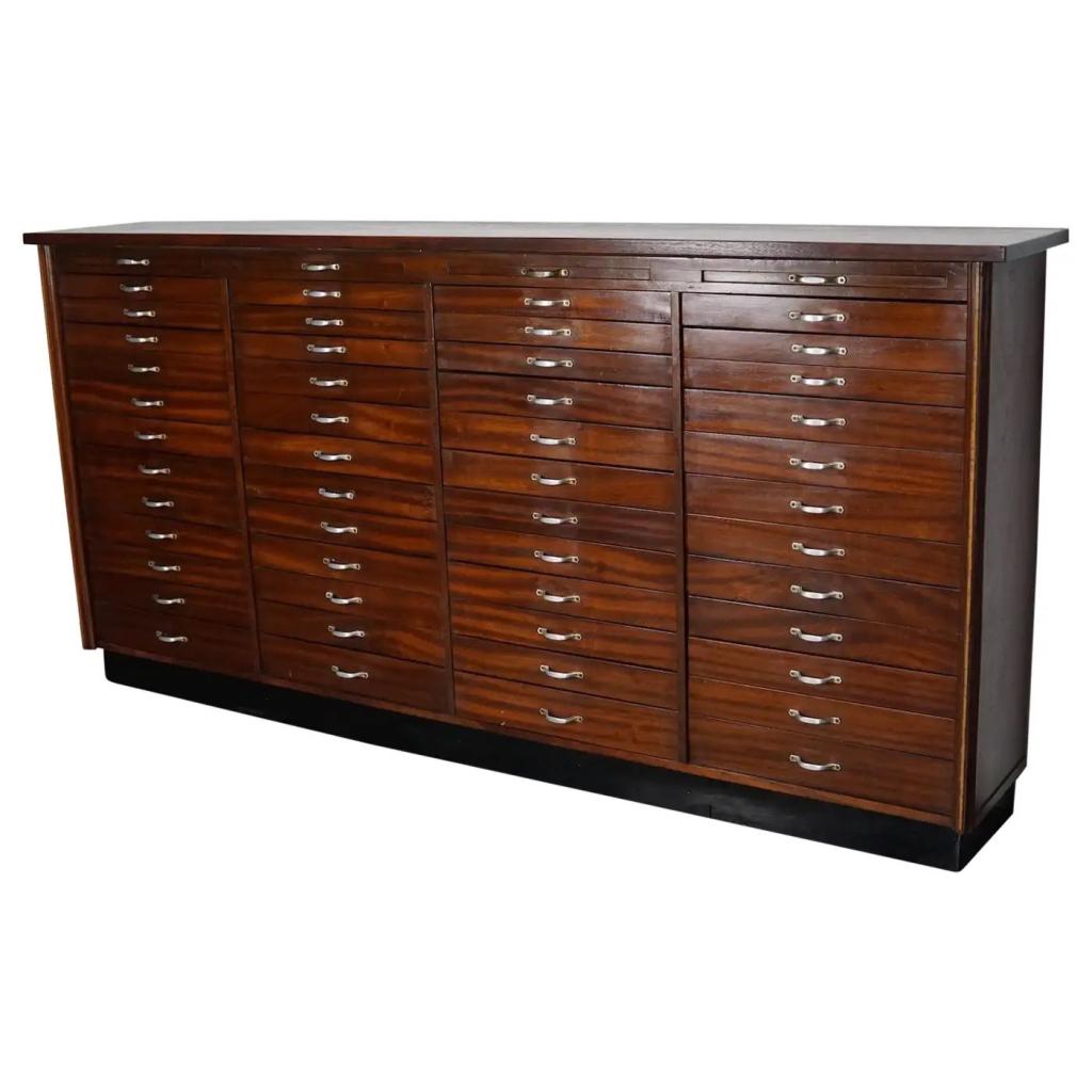 Vintage grote Nederlandse mahoniehouten juweliers- / horloge, Gebruikt, Vintage mahonie, 5 laden of meer, 100 tot 150 cm