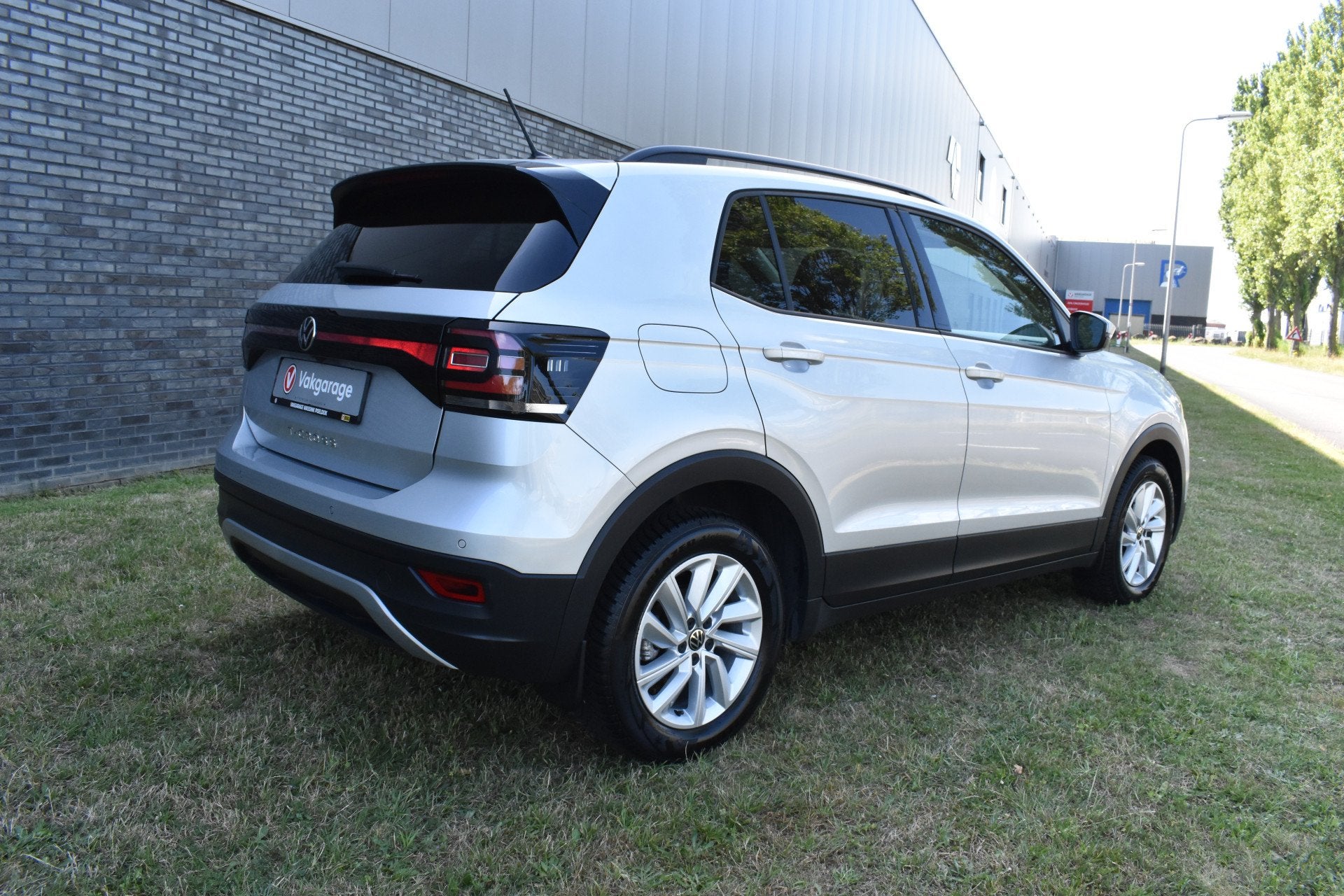 Volkswagen T-Cross 1.0 TSI Life Navigatie/CarPlay Automaat S, Adaptive Cruise Control, Gebruikt, Origineel Nederlands, Bedrijf
