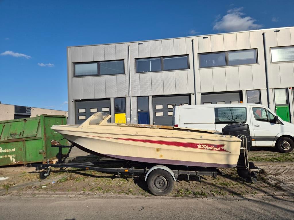 Shetland, 100pk mercury buitenboordmotor, trailer, Watersport en Boten, Ophalen, 50 pk of meer, Tot 6 meter, Polyester
