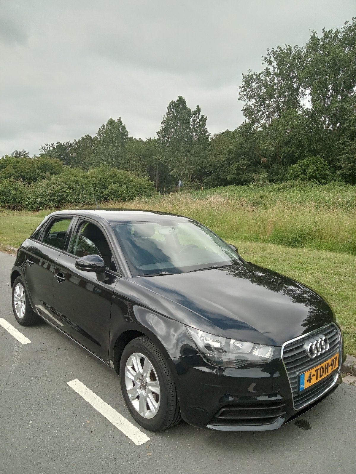 Audi A1 1.2 Tfsi 63KW SB 2014 Zwart, Auto's, Audi, Voorwielaandrijving, 4 cilinders, Zwart, Origineel Nederlands