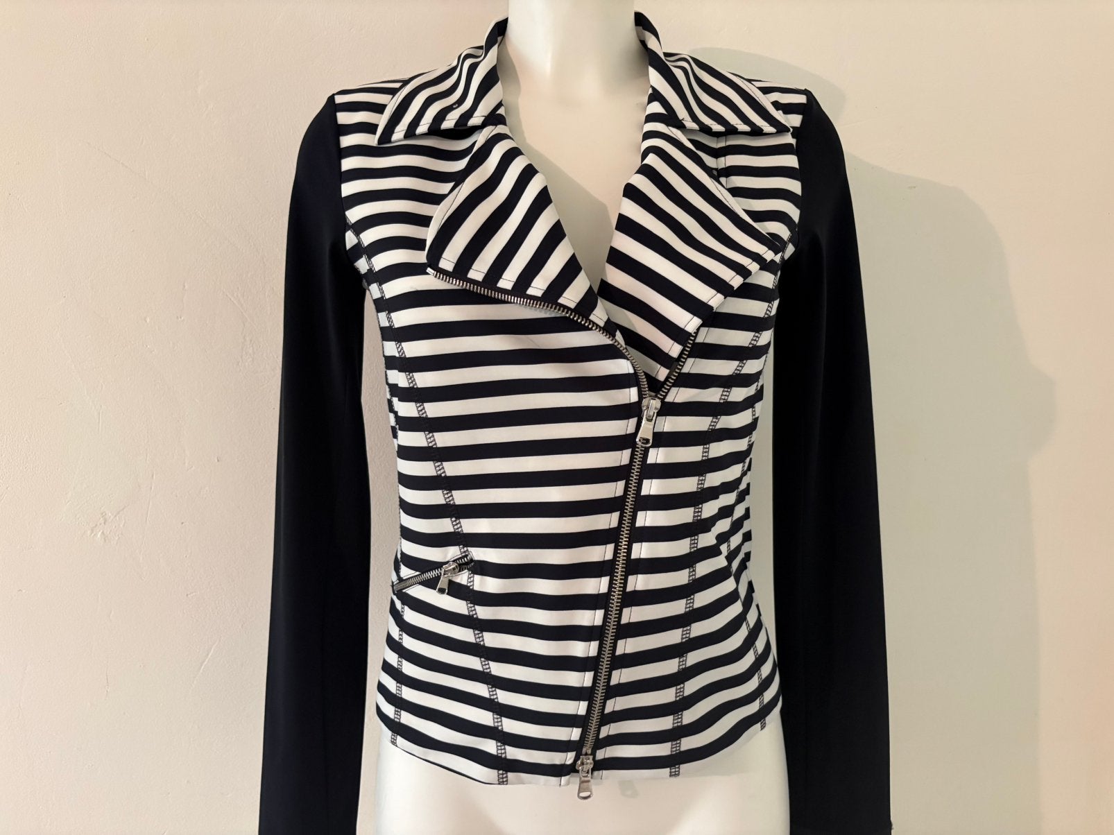 Blauw Cassiopee vestje mt S, Kleding | Dames, Verzenden, Nieuw, Maat 36 (S), Blauw