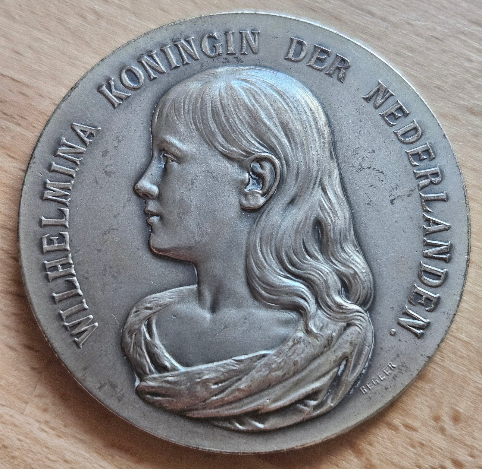 Zilveren penning Wilhelmina 1890, Begeer., Ophalen of Verzenden, Zilver, Nederland
