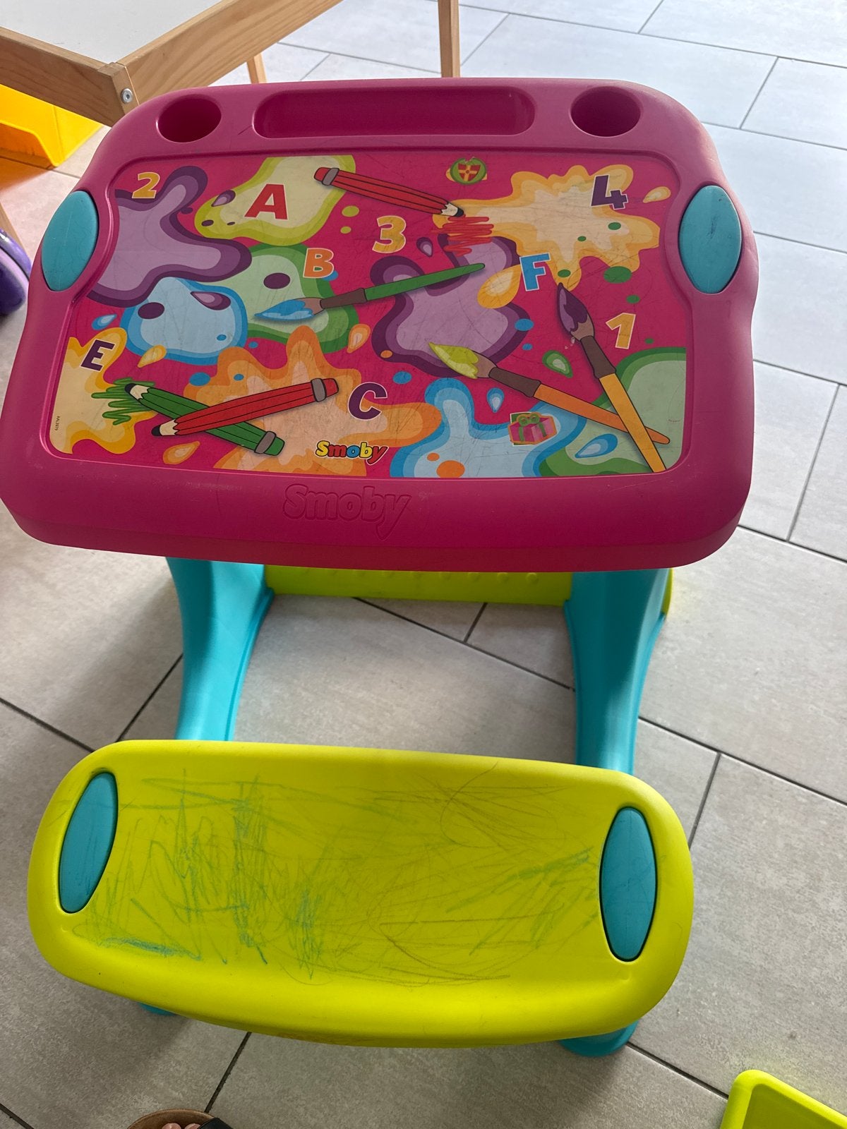 Smoby Tekentafel / Bureau voor Kinderen, Ophalen of Verzenden, Gebruikt, Jongen of Meisje