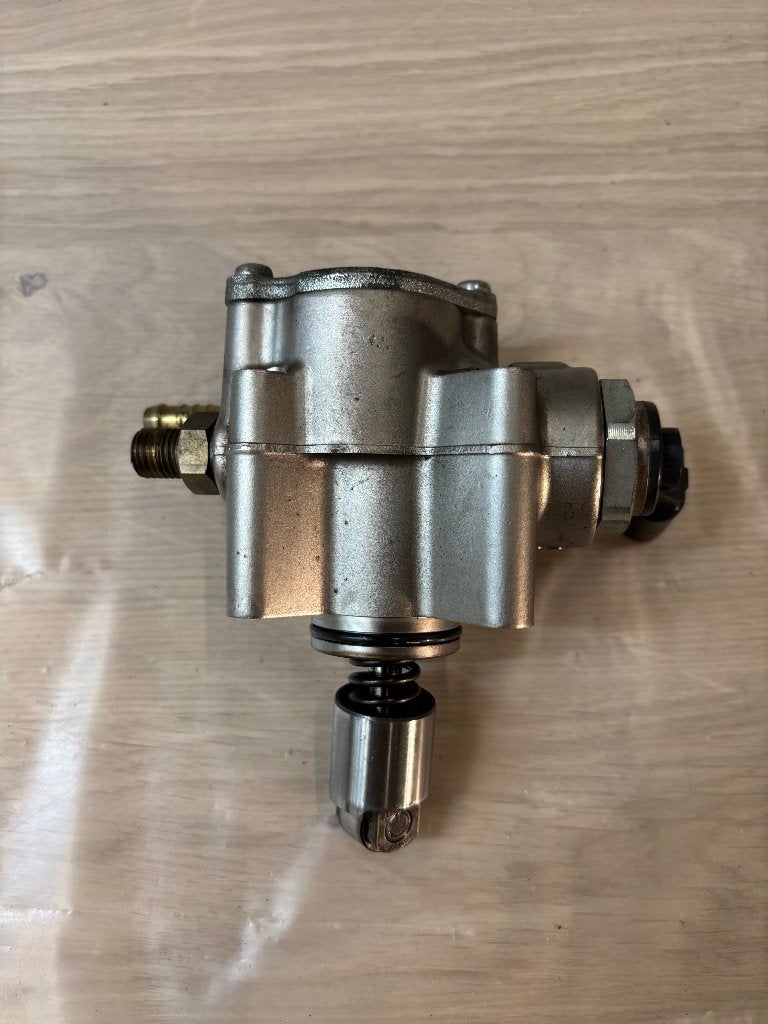 Hogedrukpomp VW-VAG 1.4TSI-TFSI 03C127025T, Auto-onderdelen, Brandstofsystemen, Ophalen, Gebruikt, Volkswagen