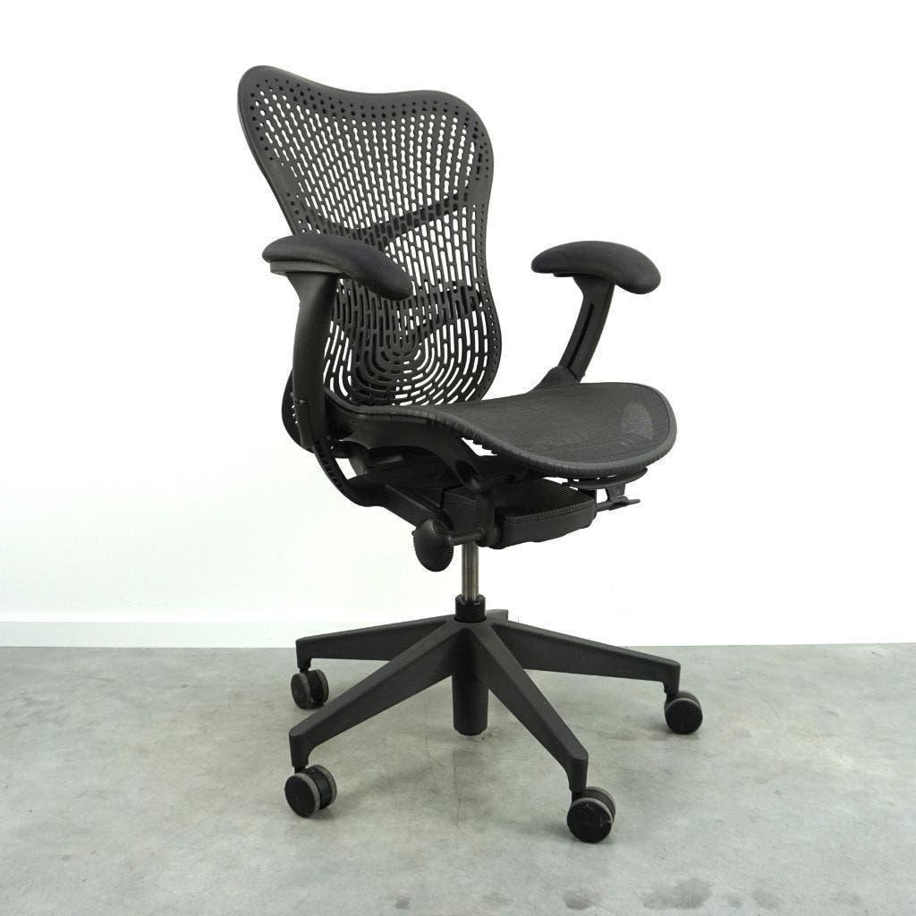 Herman Miller Mirra 2 Bureaustoelen | Ergonomisch |, Gebruikt, -, Zwart, -