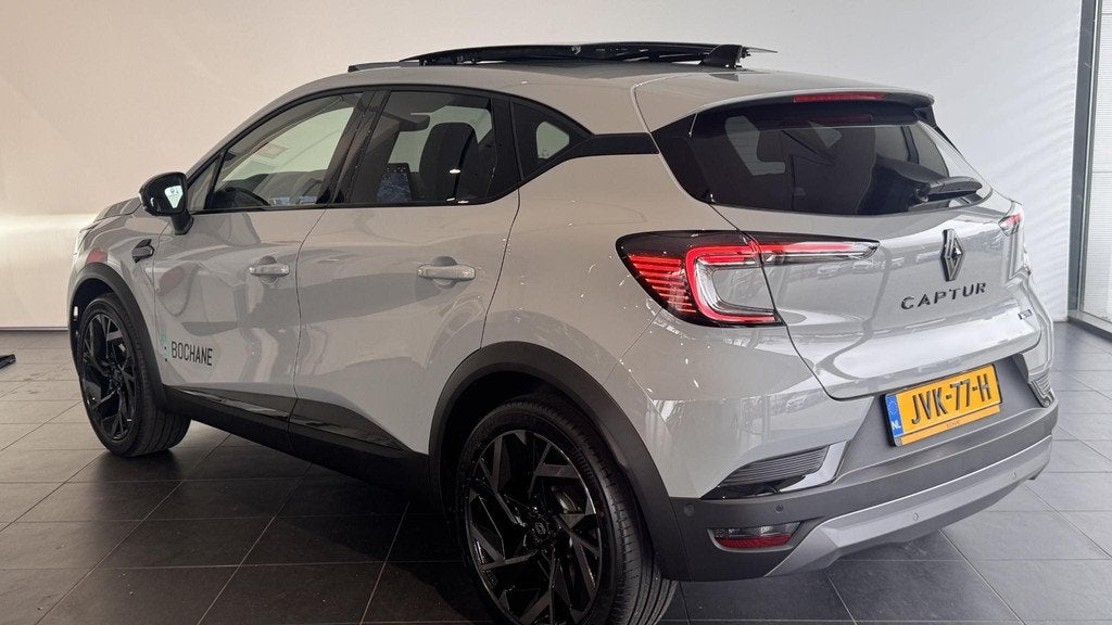 Renault Captur 1.8 E-Tech full hybrid 160 esprit Alpine DEMO, Auto's, 1789 cc, 4 cilinders, Met garantie (alle), 23 km/l