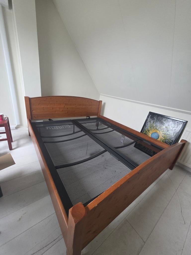 Auping bedframe met spiraalbodems - Hout.. MOET WEG, Kinderen en Baby's, Kinderkamer | Bedden, Ophalen, Gebruikt, 100 cm of meer