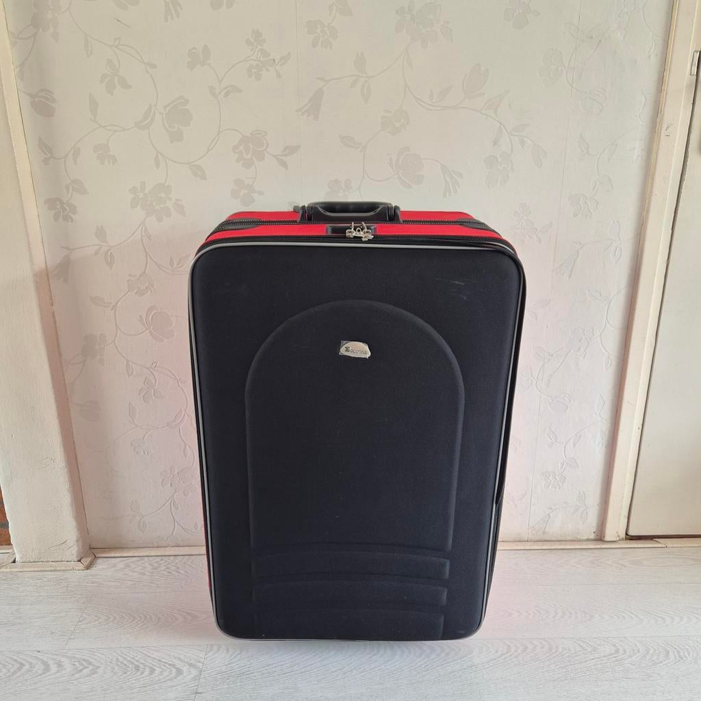 Grote Bologna softcase koffer op twee wielen, 45 tot 55 cm, Zo goed als nieuw, 70 cm of meer, Zacht kunststof