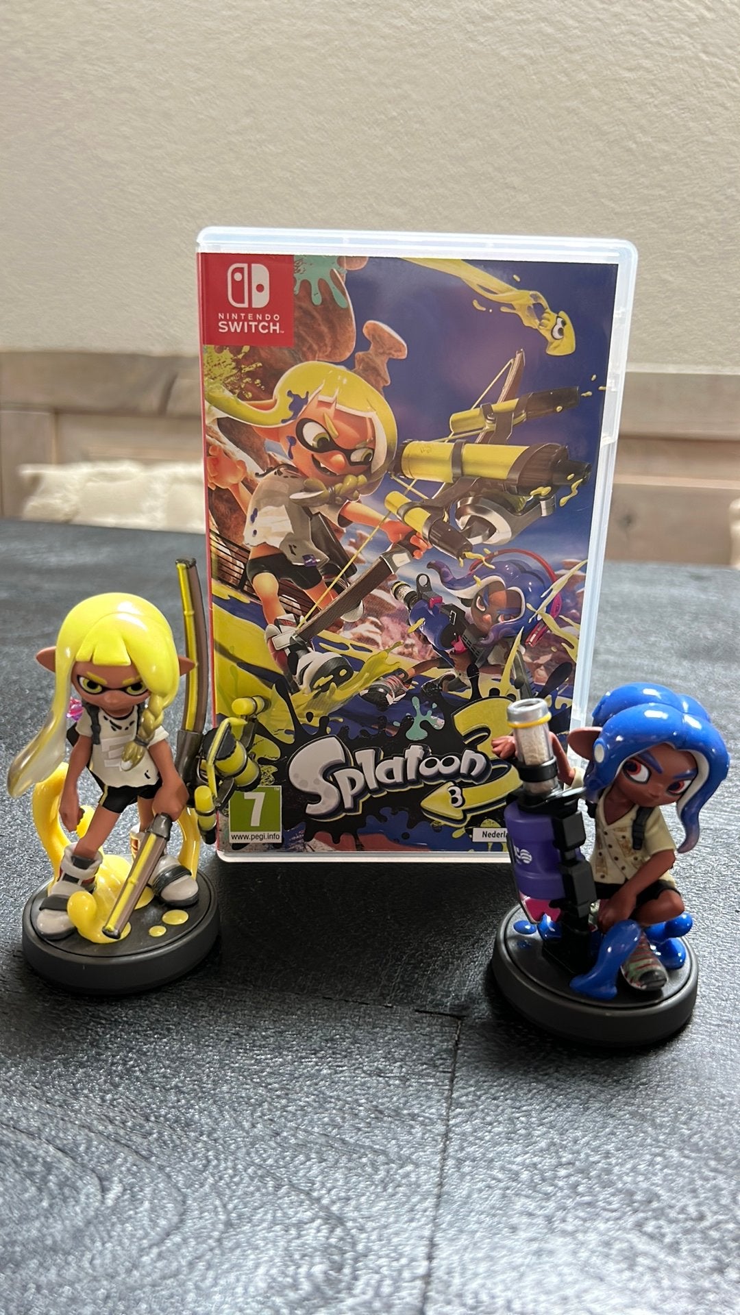 Splatoon 3 (Nintendo Switch) inclusief Amiibo, Ophalen of Verzenden, Zo goed als nieuw, Met games