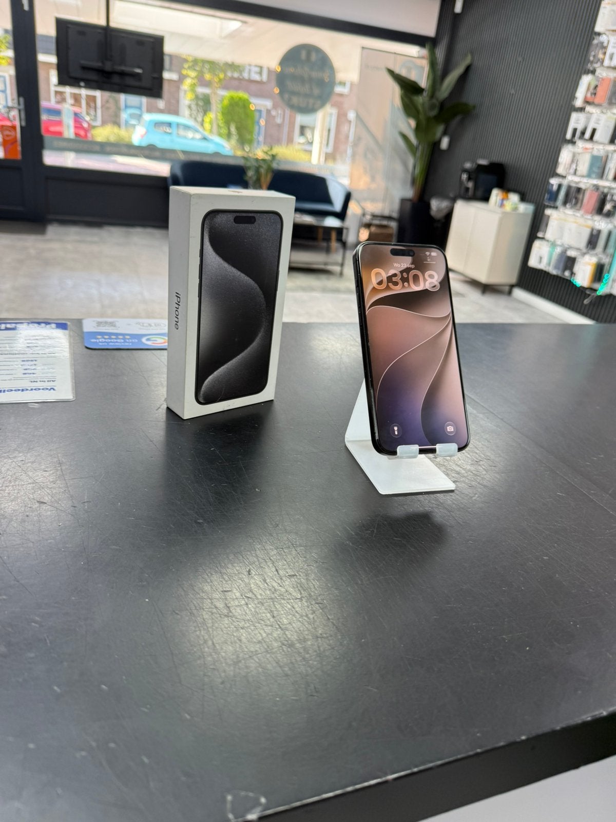 iPhone 15 Pro Max 256GB Zwart – Accu 100%