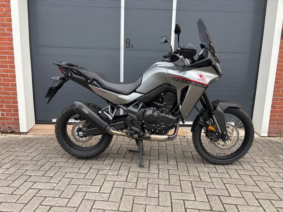 HONDA XL 750 TRANSALP - 7600km - 2023 - Quickshifter - Shark, Motoren, 2 cilinders, HONDA, Motorrijbewijs A, Bedrijf