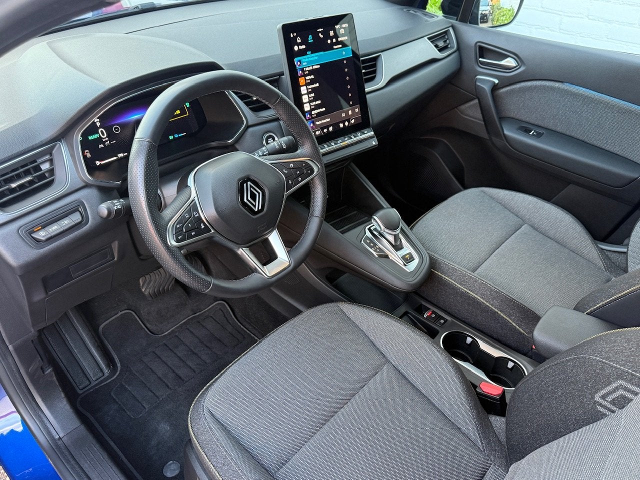 Renault Captur E-Tech full hybrid 145pk Aut Techno/ Nieuwe t, Auto's, Gebruikt, 4 cilinders, Blauw, Leder en Stof