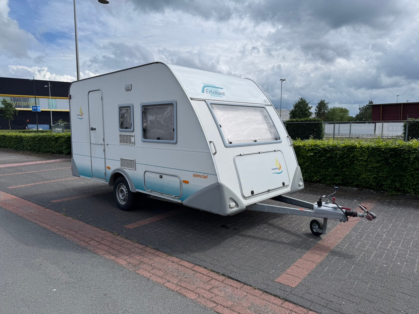 Eifelland Holiday 395 TK Special | Stapelbed | Fietsendrager, Caravans en Kamperen, Caravans, Bedrijf, Treinzit, Dwarsbed, Eifelland