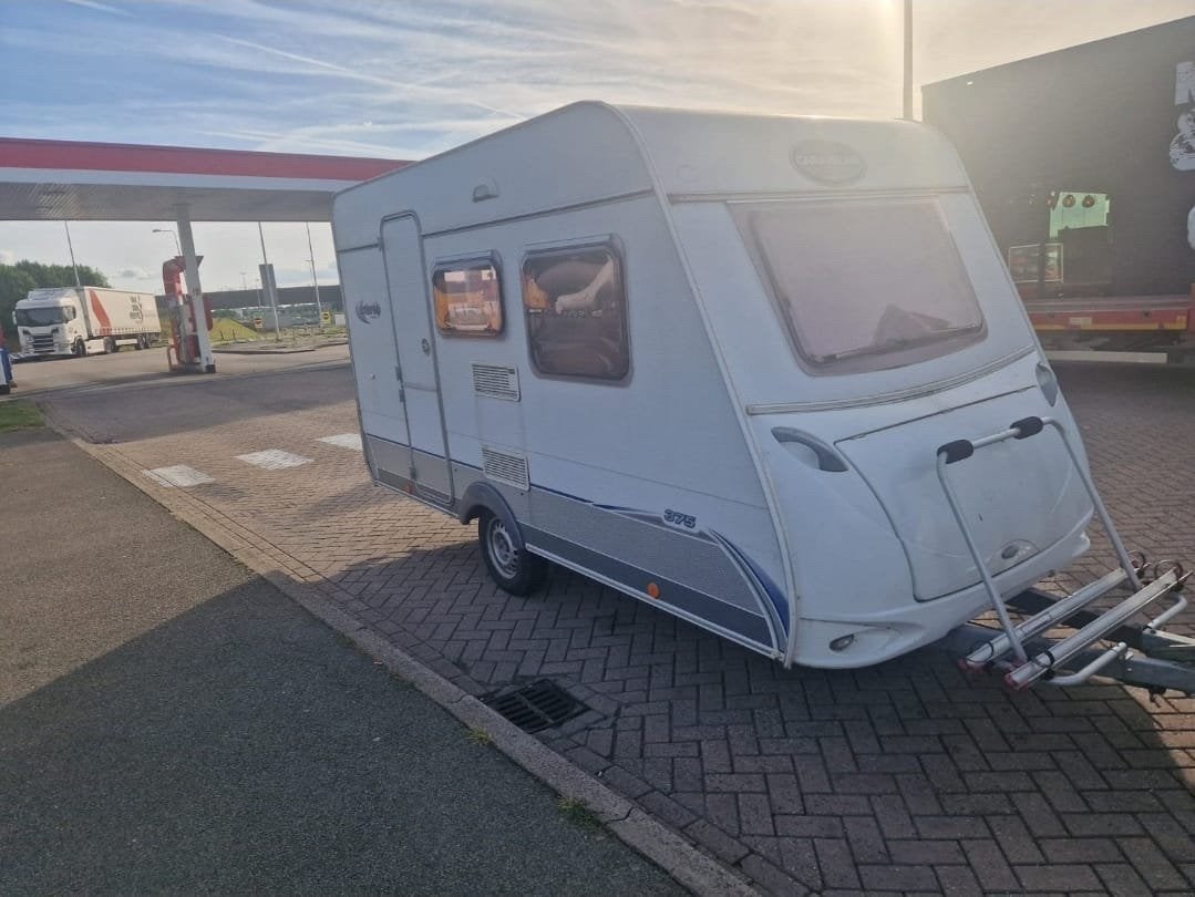 Caravelair Antares 375 -2007-, Treinzit, Particulier, 500 - 750 kg, Caravelair