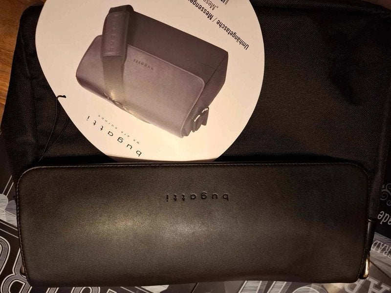 Nieuwe aktetas, Computers en Software, Laptoptassen, Zo goed als nieuw, Aktetas, 16 inch, Overige merken, Zwart, Ophalen of Verzenden