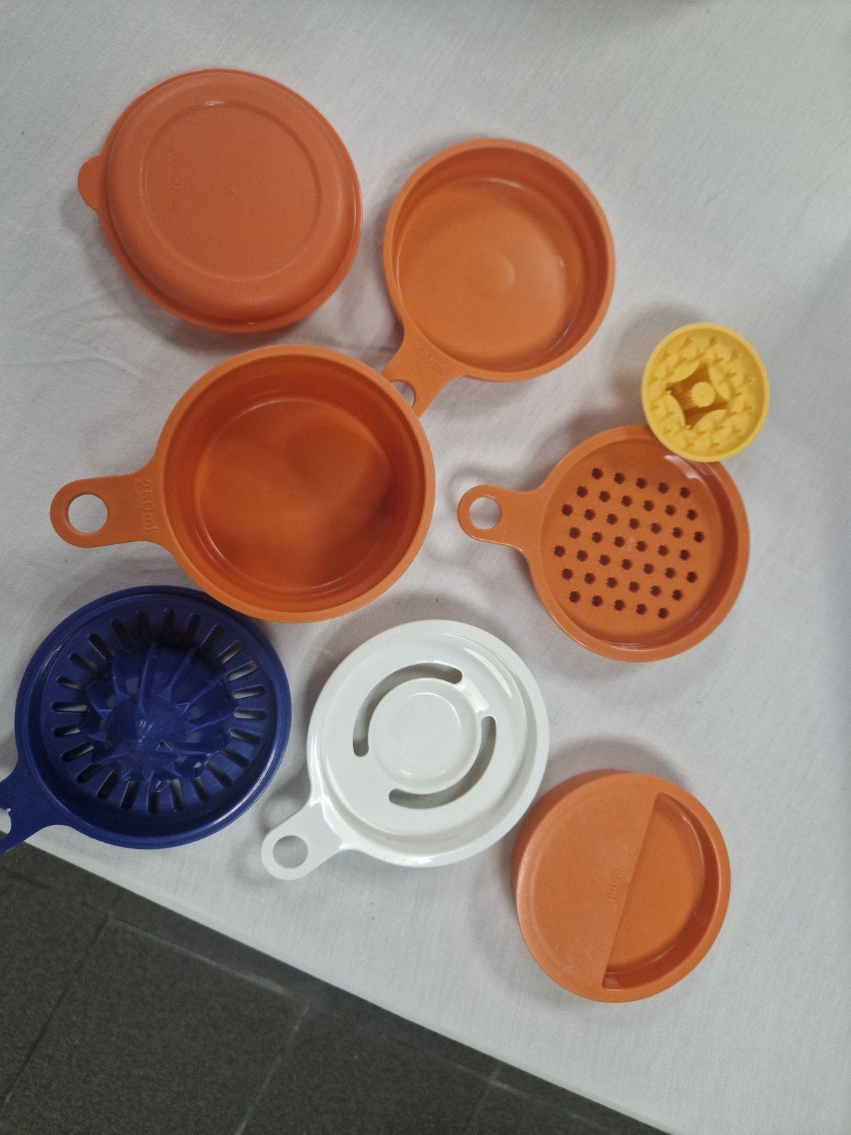 Vintage Tupperware Keukenhulpjes Set, Huis en Inrichting, Keuken | Tupperware, Ophalen of Verzenden, Gebruikt, Blauw, Overige typen