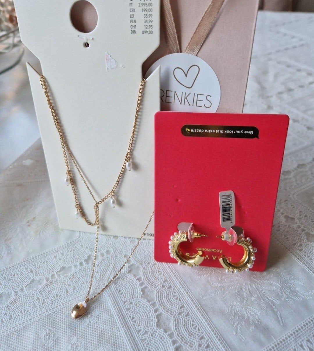 Loavies oorbellen met parels, Overige materialen, Hangers, Nieuw, Ophalen of Verzenden