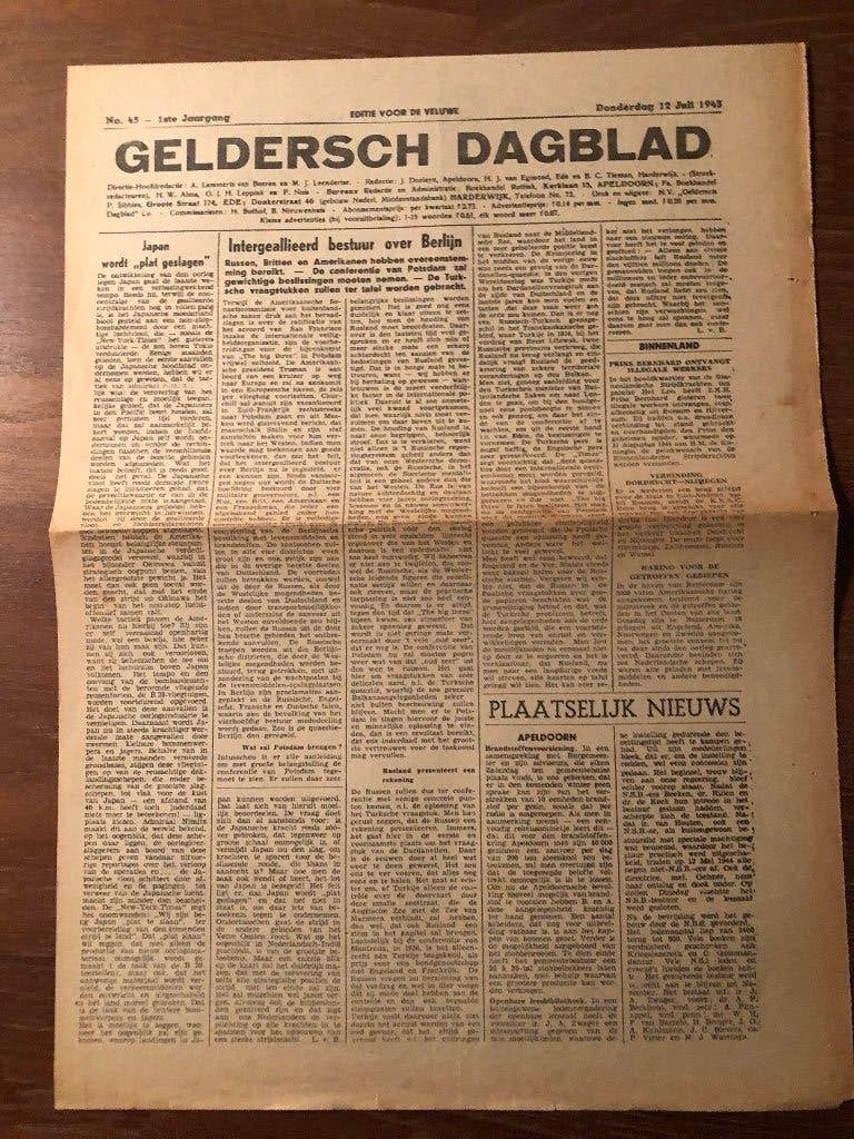 1945 Na Bevrijding, 16x Geldersch Dagblad. 7 juli t/m 8 aug., Boeken, Verzenden, Overige onderwerpen, Tweede Wereldoorlog, Gelezen