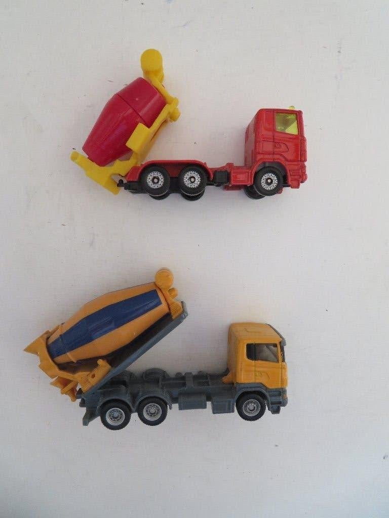 2x Siku Betonmixer Betonwagen Kieper Mortel, Ophalen of Verzenden, Auto