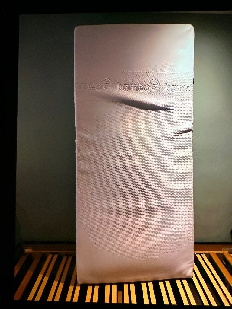 NIEUWE KAMEO ESSENCE FOAM MATRAS MOET NU WEG, Ophalen, 90 cm, Eenpersoons, Nieuw