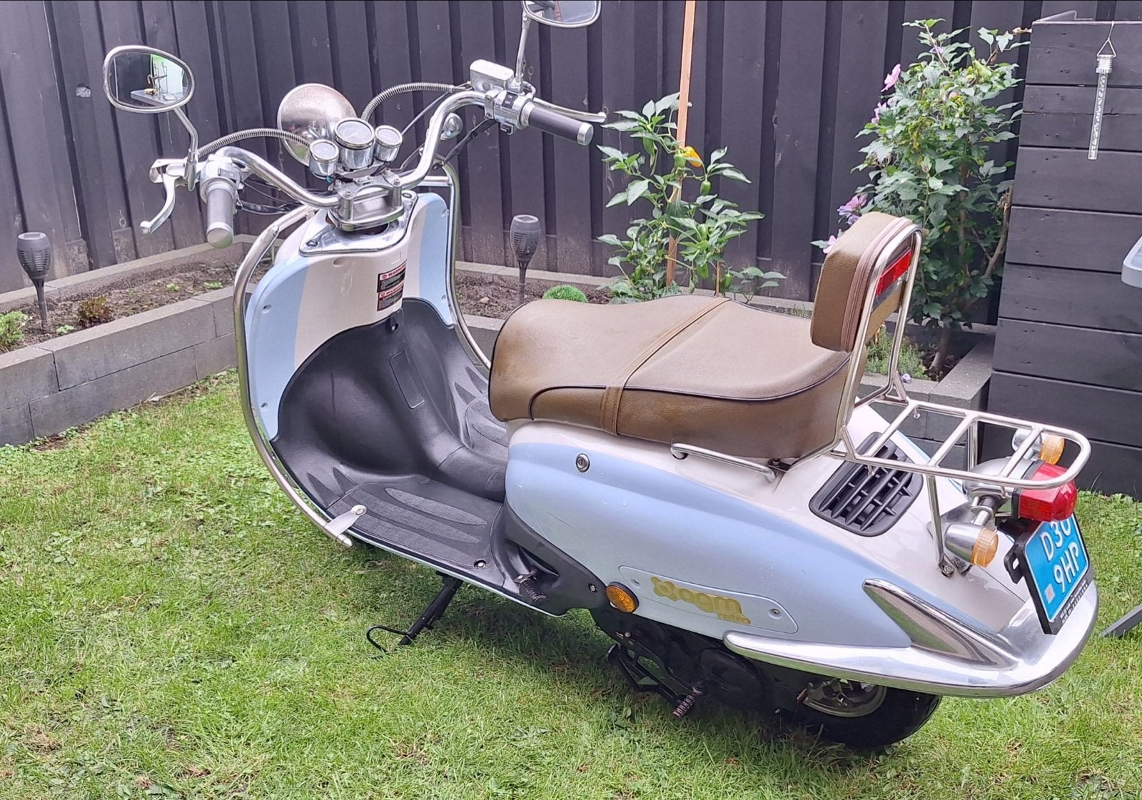 AGM scooter - Lichtblauw/Wit - Retro look, Ophalen, Gebruikt