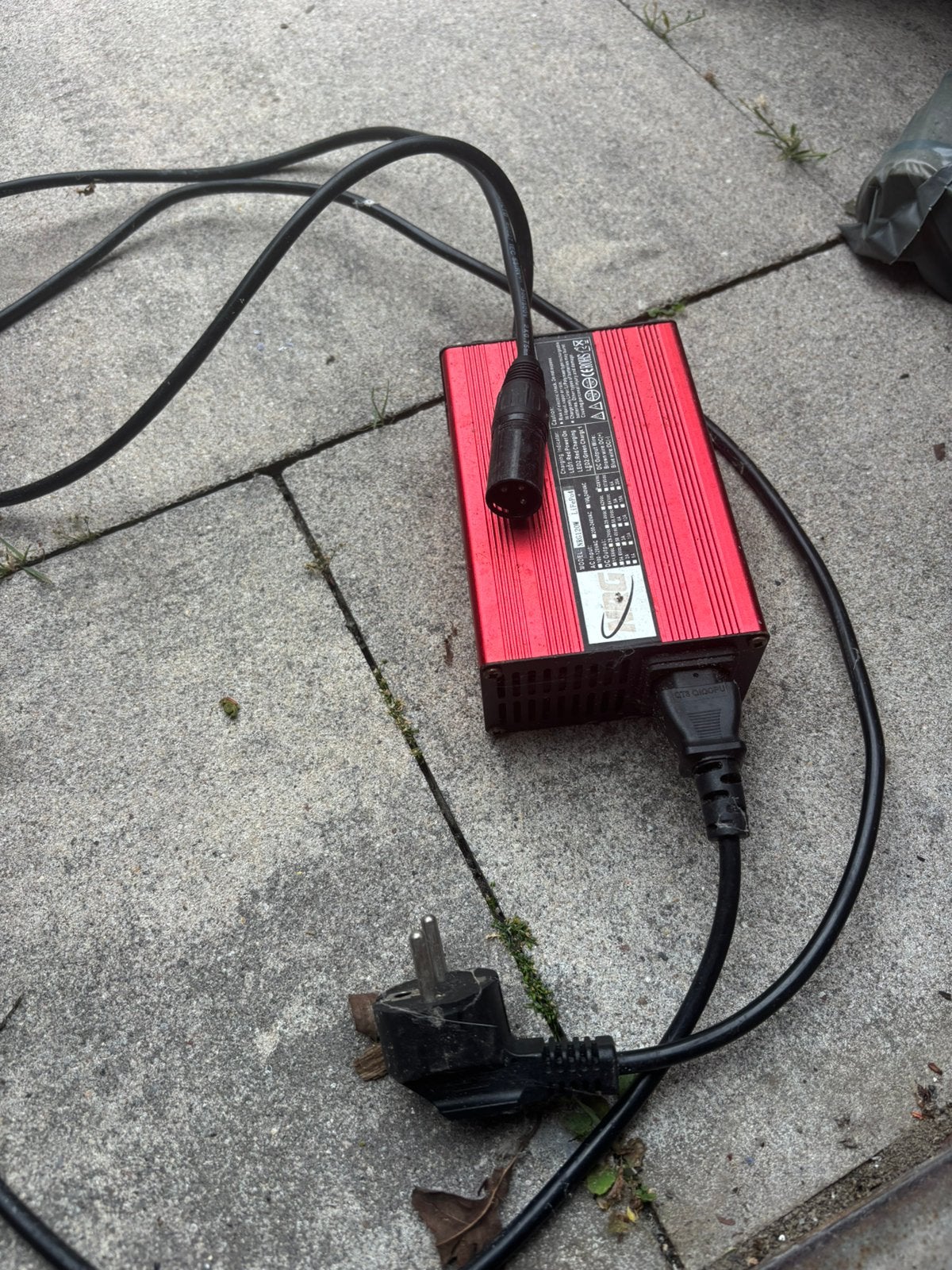 Acculader voor fiets accu, Ophalen