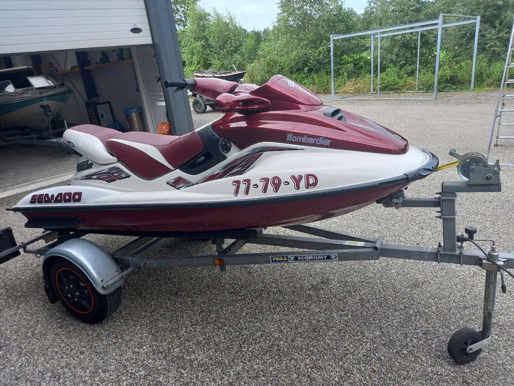 Sea-Doo waterscooter op pega trailer!, Watersport en Boten, Ophalen, Gebruikt, Benzine, 70 tot 120 pk
