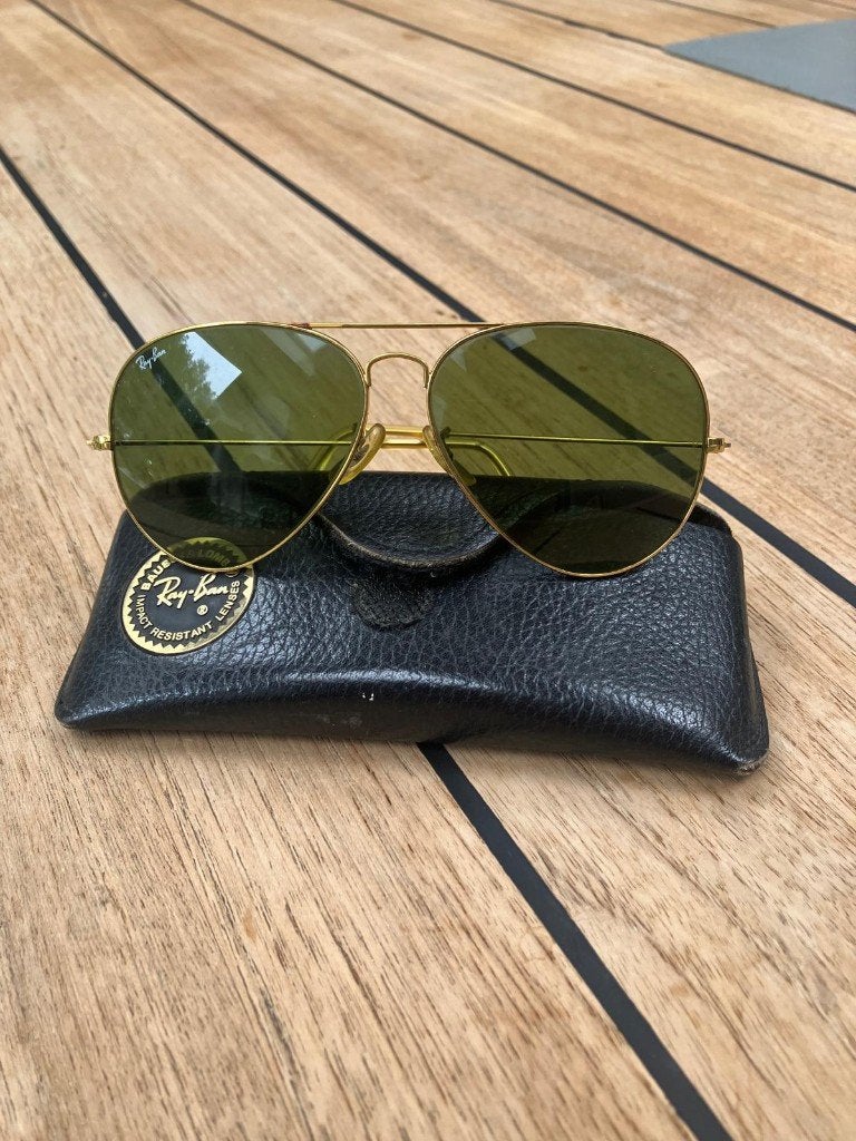 De klassieke pilotenbril van RayBan, Gebruikt, Zonnebril, Overige kleuren, Ophalen of Verzenden