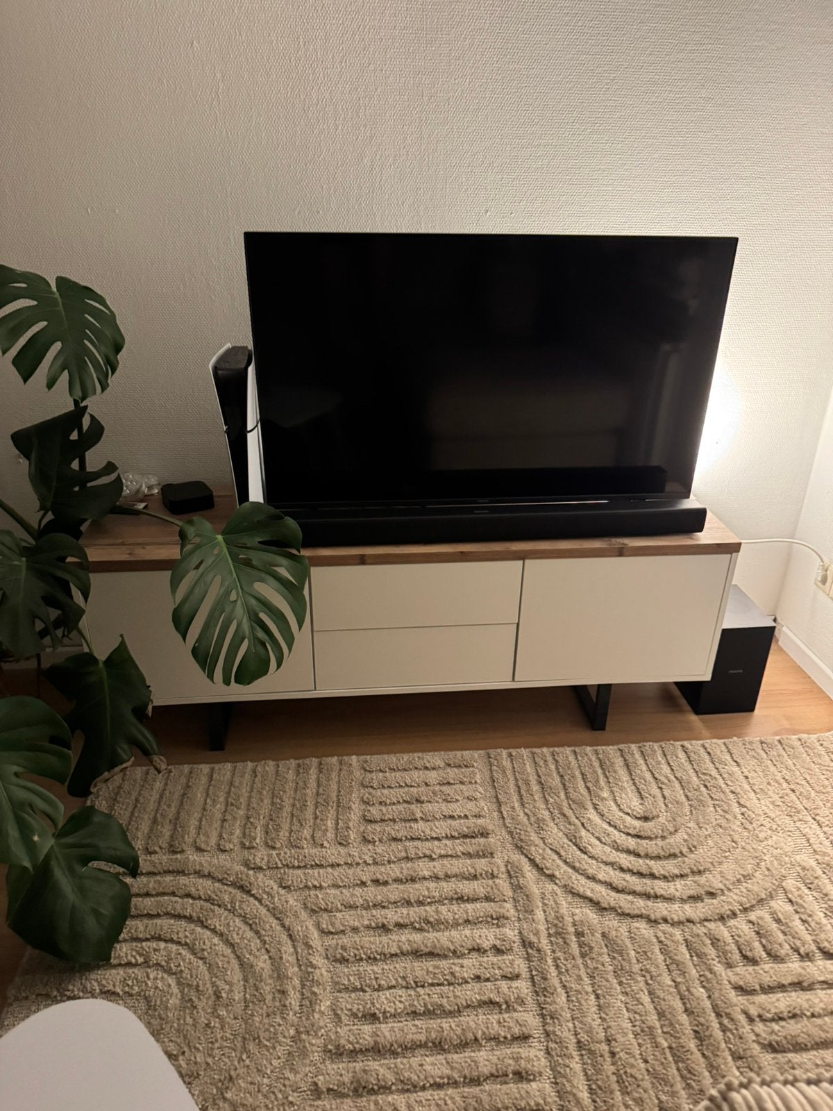 Tv meubel, Huis en Inrichting, Kasten | Televisiemeubels, Ophalen, 100 tot 150 cm, Zo goed als nieuw, Minder dan 100 cm