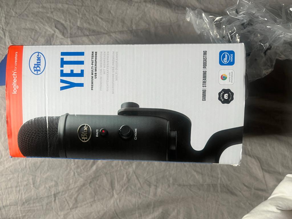 Blue Yeti USB Microfoon met kabel, Ophalen of Verzenden, Zo goed als nieuw, Studiomicrofoon
